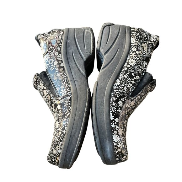 Easy Works by Easy Street Work Nursing Shoe Slip-Resist Clog Sz 7.5 floral black - Picture 7 of 9